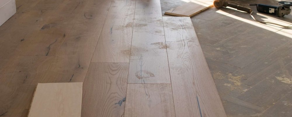 installing hardwood floors